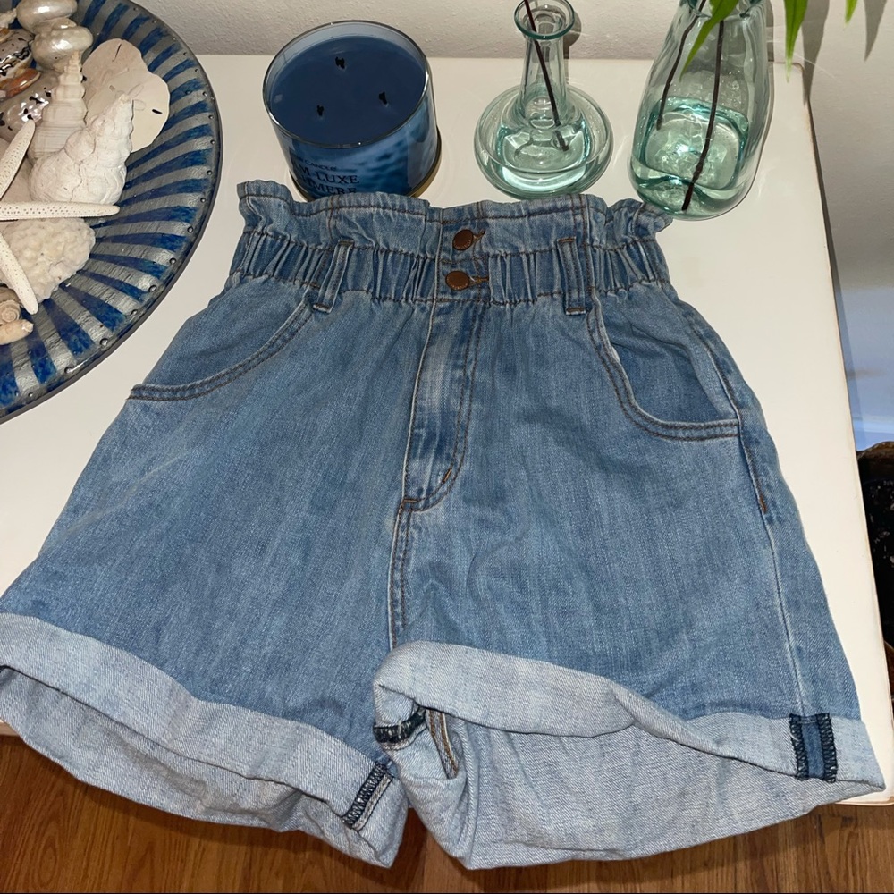 Paper bag shorts